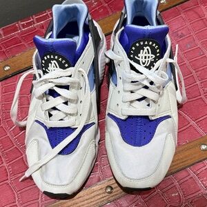 Nike Huarache White and Royal and lite Blue Sneakers
